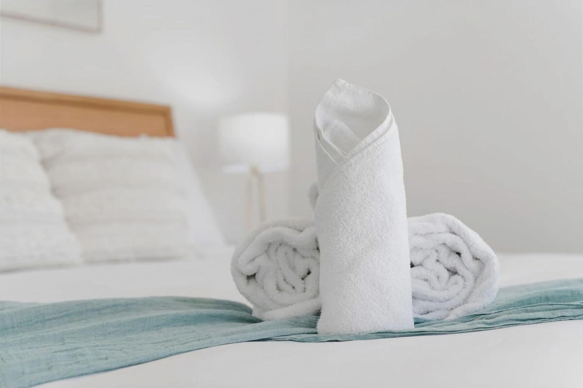Апартаменти Seashells Sweet Retreat 450M Walk To Cbd Нельсон-Бей Екстер'єр фото